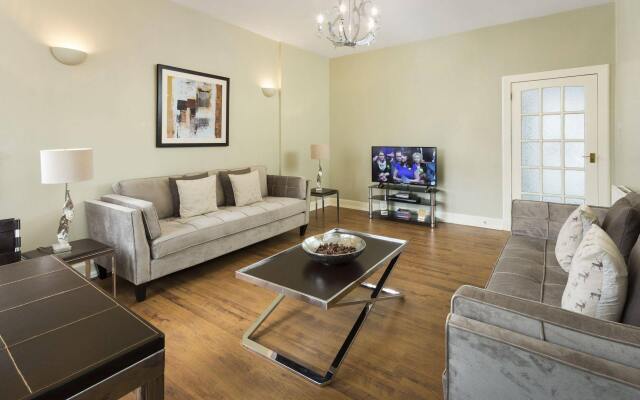 St. Giles Apartment
