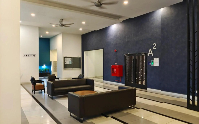 A2603 THE PLATINO NETFLIX PARADIGM MALL By STAY