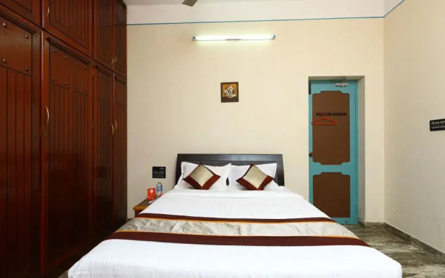 OYO 10782 Home Serene 3 BHK Near Airport
