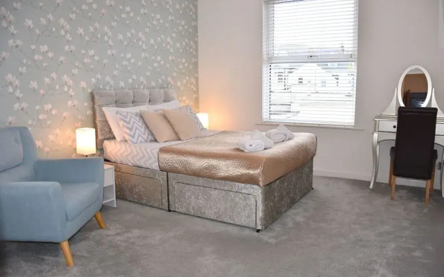 Spacious Central Cornish Townhouse