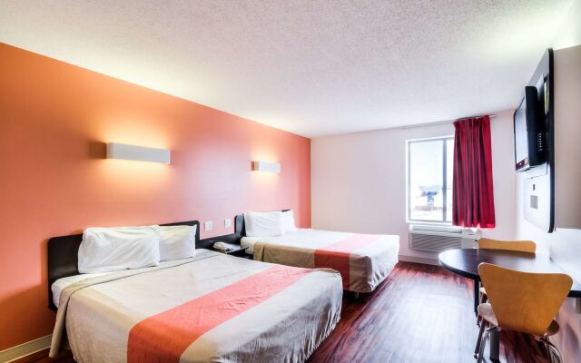 Motel 6 Chicago South-Lansing #4808