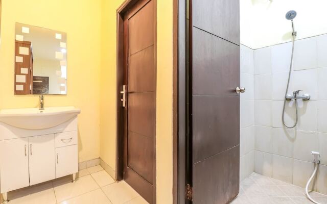 Merthan House by OYO Rooms