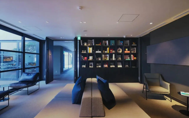 The General Kyoto Takatsuji Tominokoji