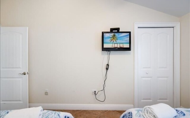 Groovy Guava 2 Bedroom Villa