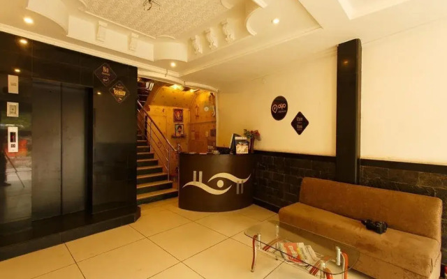 OYO Premium Kotri Circle