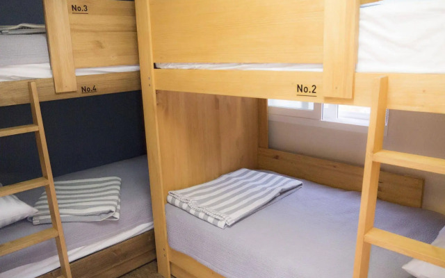 Br. Guesthouse Hongdae