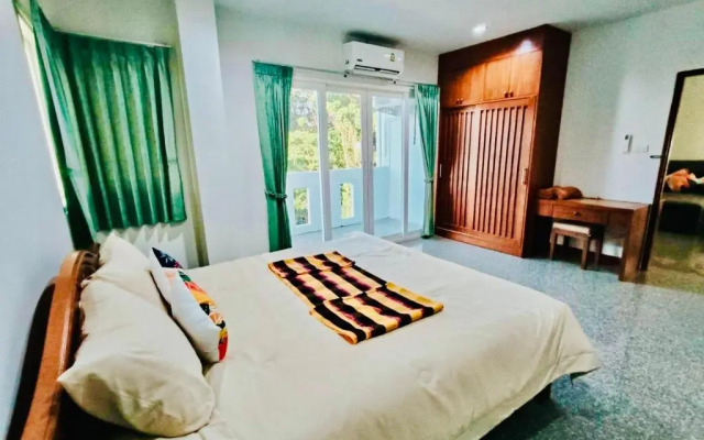 Siray House