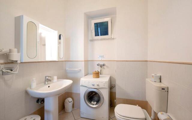 Trilocale in villa vista mare Apt 1