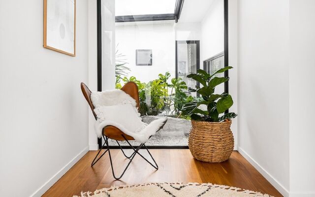 Your Luxury Escape - Scenic Vista