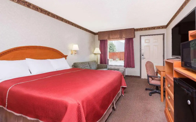 Travelodge By Wyndham Chattanooga Hamilton Place