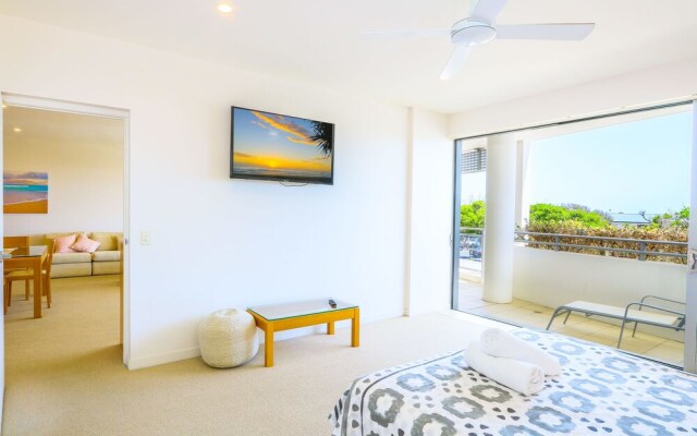 Azura Ocean View Holiday Apartment