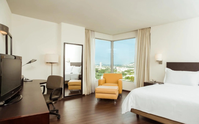 Fiesta Inn Monterrey Tecnológico