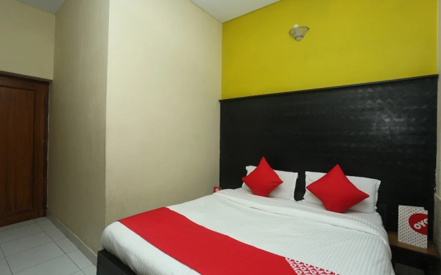 Capital O 15091 Gaurav Boarding House
