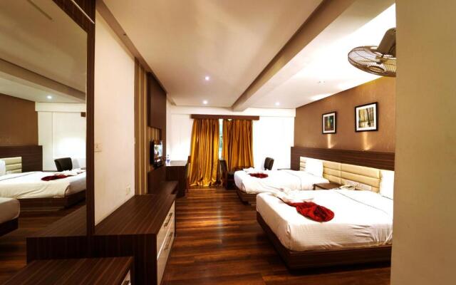 Emarald Hotel Calicut