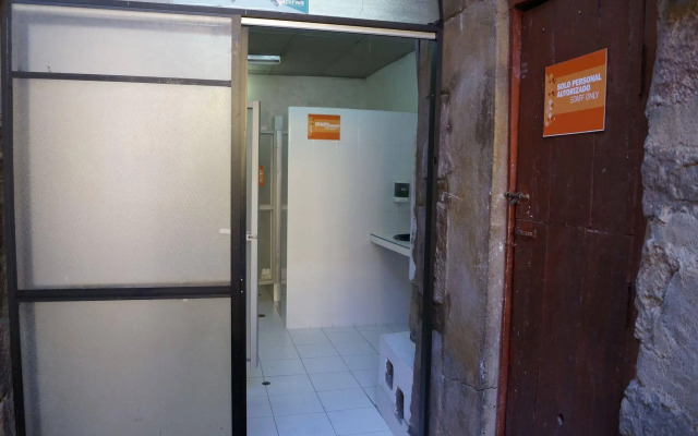 Pirwa Colonial Hostel