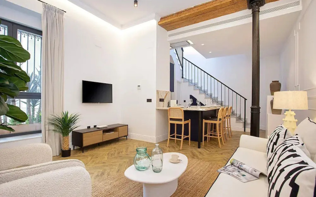 Exclusive Duplex in Seville Center Lagar II