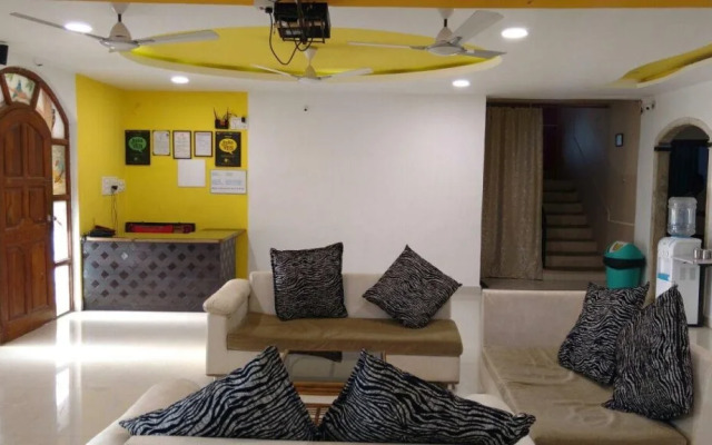 Ghanvatkar Bunglow Resort