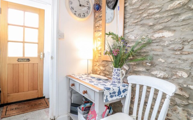 Tops'L Cottage