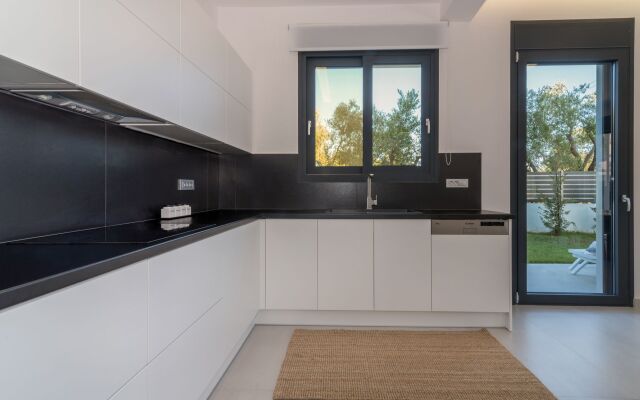 Elia Luxury Villa