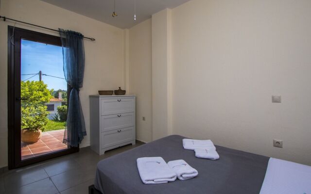 Sofia Summer House, Elani