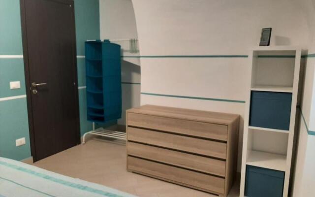 Ampio Bilocale Con Patio A 50 Metri Dal Mare!