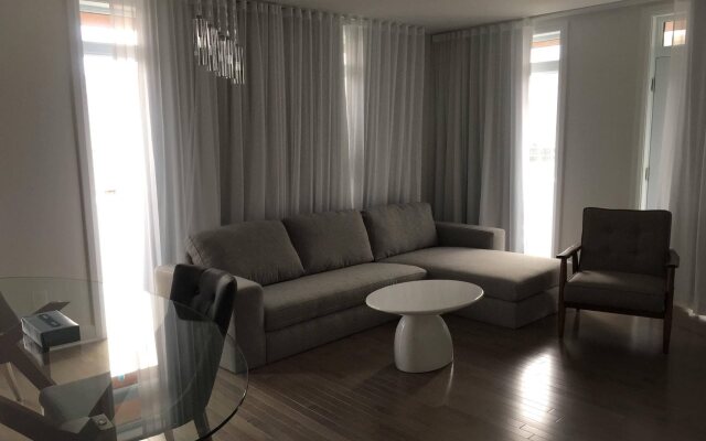 Likeahotel - Place Des Festivals