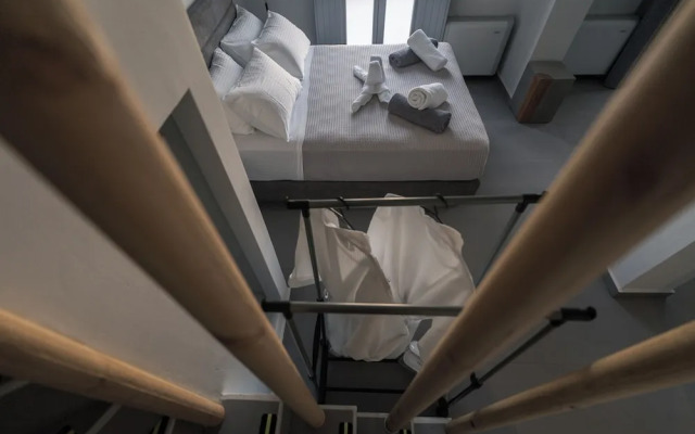 Uranides Luxury Suites