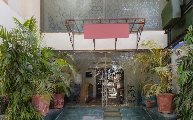 OYO 19710 The Umed Hotel