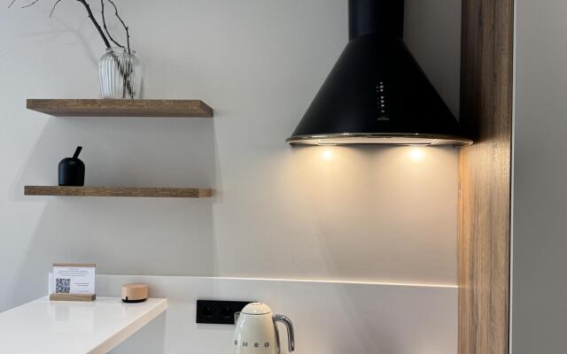 2ROOMS (2РУМС) на улице Максима Горького