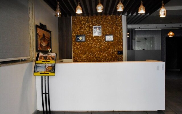 Anroute Stays Freeganj