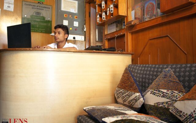 Shiva Guest House