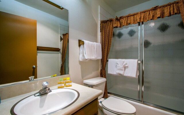 Summit #267 1 Bedroom Condo by RedAwning