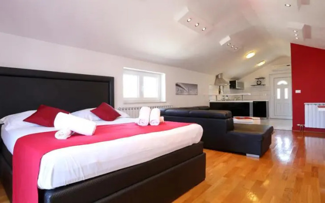 Apartments Maruna Self check-in