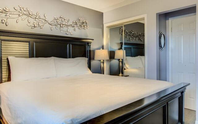 Seacove 7E 2 Bedroom Condo