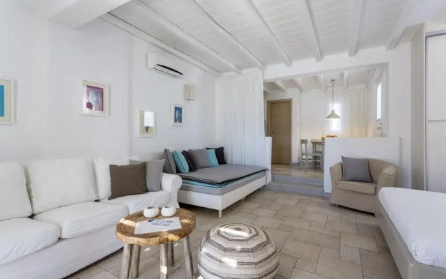 Villa Del Sol Mykonos Junior Suite