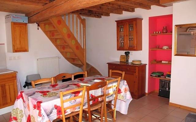 Valcaris: gites, chambre d'hotes et tables d'hotes