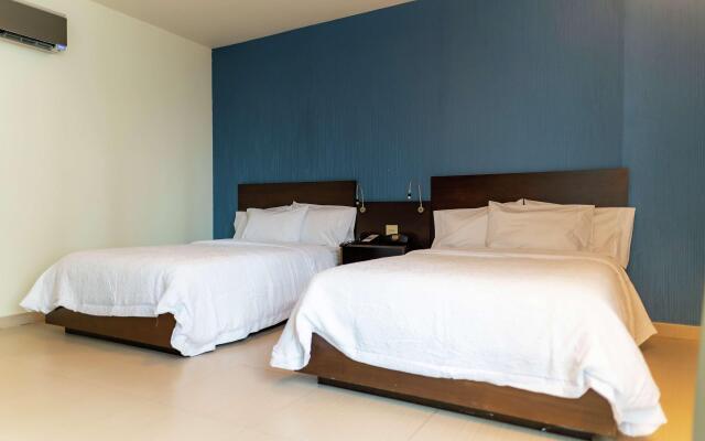 Hampton by Hilton Panama