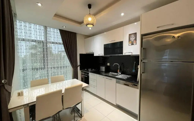 SA Apartments! 300m to the Beach