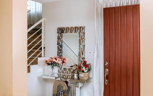 Baldwin Beauty House