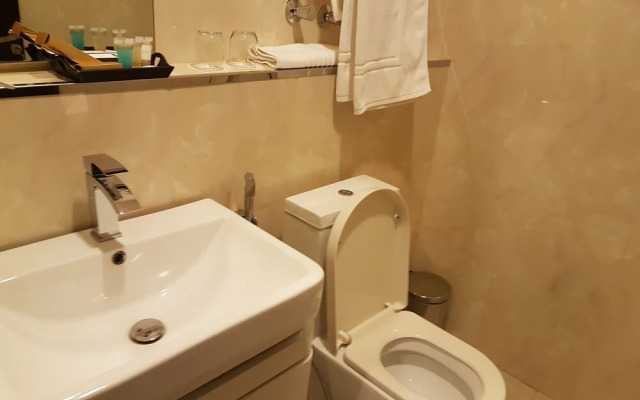 Laperla Hotel