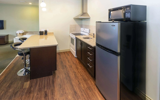Quality Inn & Suites