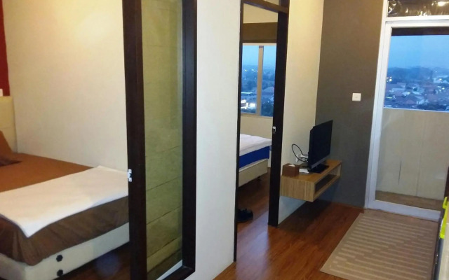 High Livin Apartment Baros
