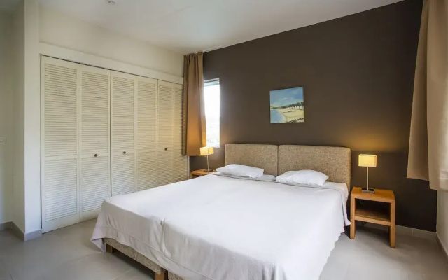 Blue Bay Beach Apartments