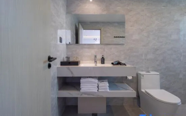 Sanya Tianya Meiguan Hotel (Phoenix Airport Branch)