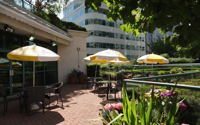 Rosedale Condominiums