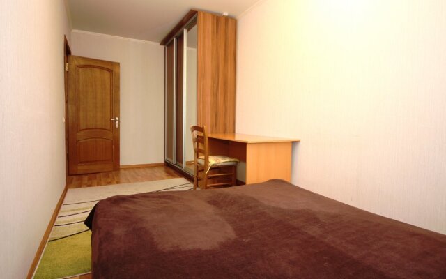 Na Tretyey Filyovskoy 8/1 Apartment