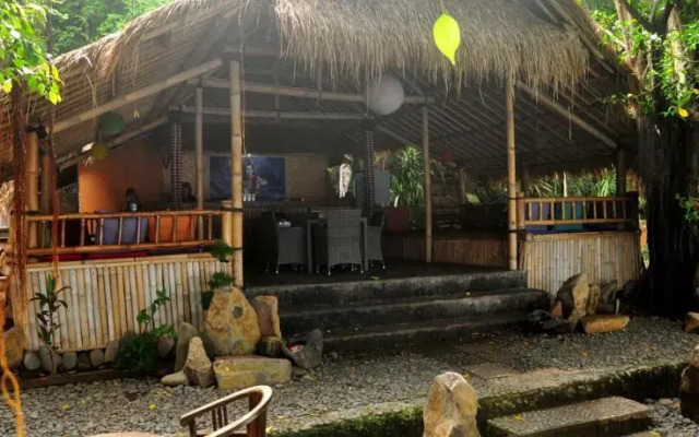 Kawikarma Bungalow