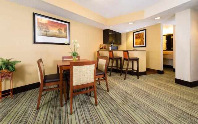 DoubleTree by Hilton Wilmington, NC