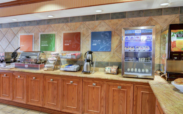 Comfort Suites McKinney - Allen