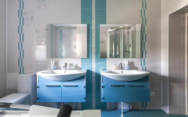 Дом Звезда 2000